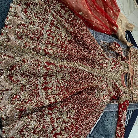 Studio elite Indian wedding gown - Picture 14 of 14